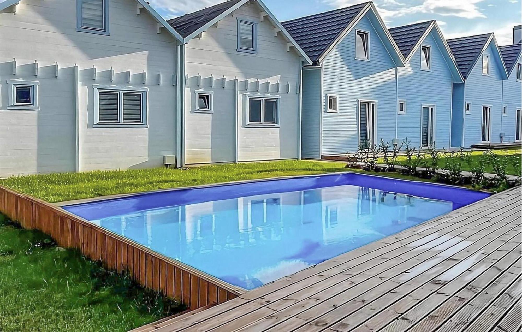 Gorgeous Home In Rewal With Outdoor Swimming Pool Exteriér fotografie